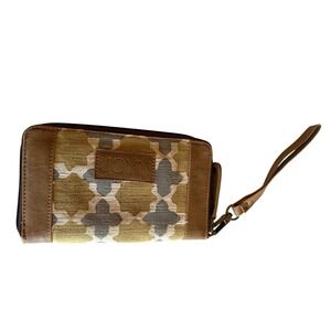 JOYN Geometric Print Wristlet Wallet Organizer Brown Tan Tan Strap